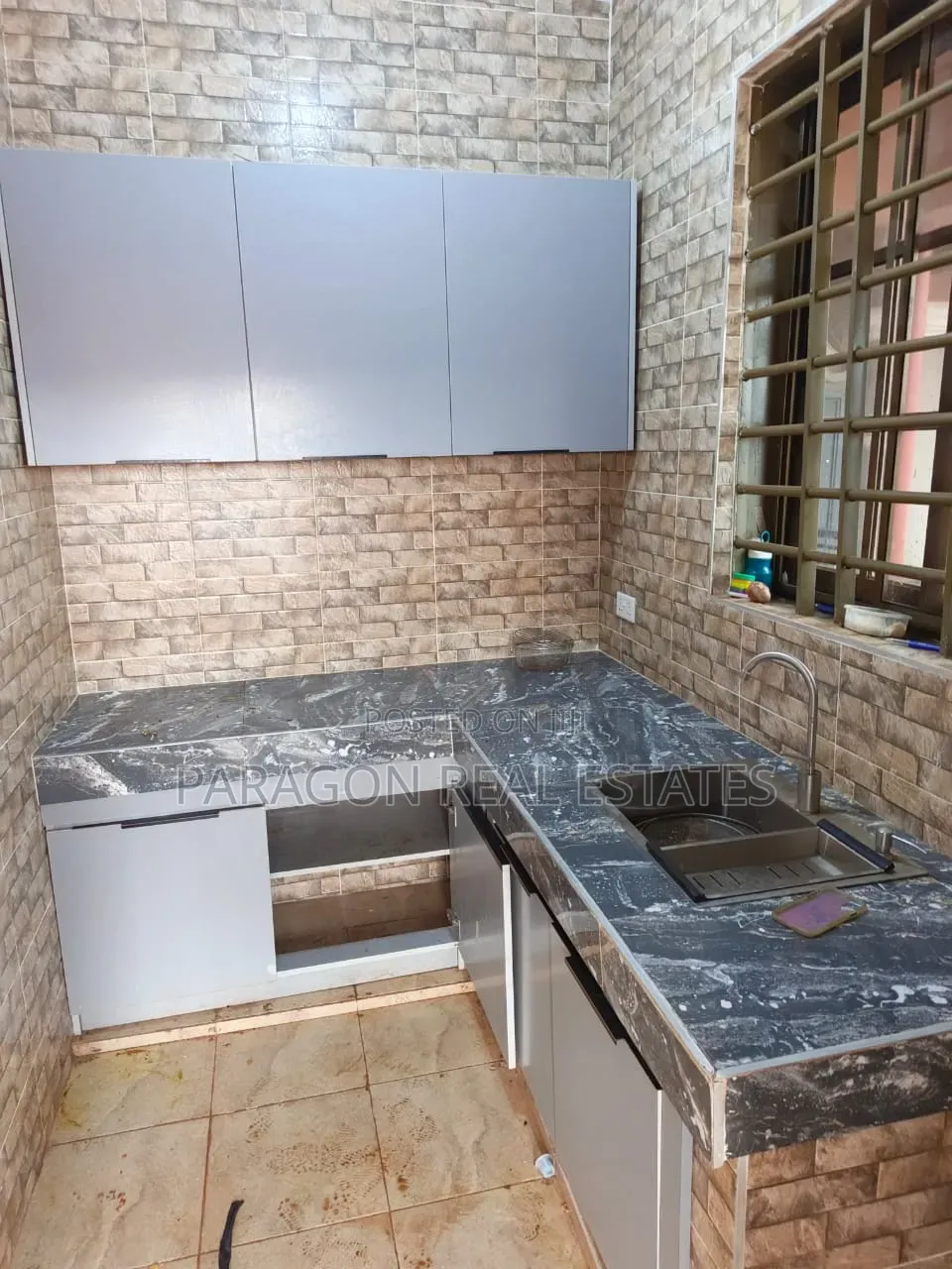 1bdrm Apartment in New Bortianor, West Hills Mall Area for rent