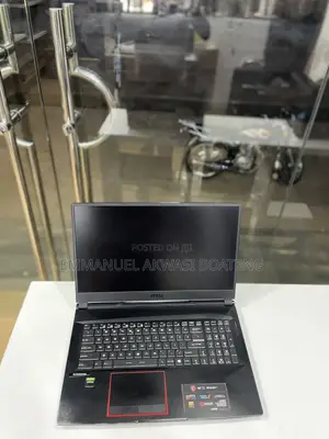Laptop MSI GE75 Raider 11UH 16GB Intel Core i7 SSD 512GB