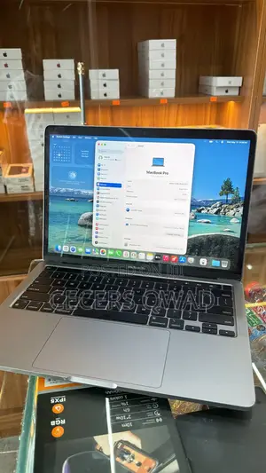 Laptop Apple MacBook Pro 2020 16GB Intel Core i5 SSD 512GB
