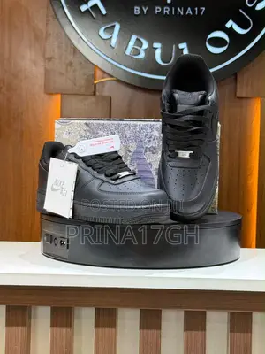Nike Air Force 1 Sneakers