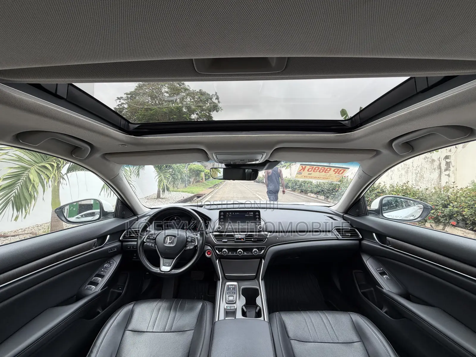 Honda Accord Touring 2.0T 2018 White