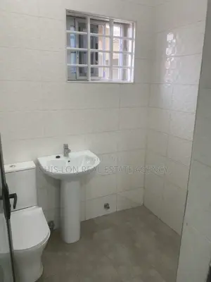 1bdrm Apartment in Chislon Broker’S, Adam Nana for rent