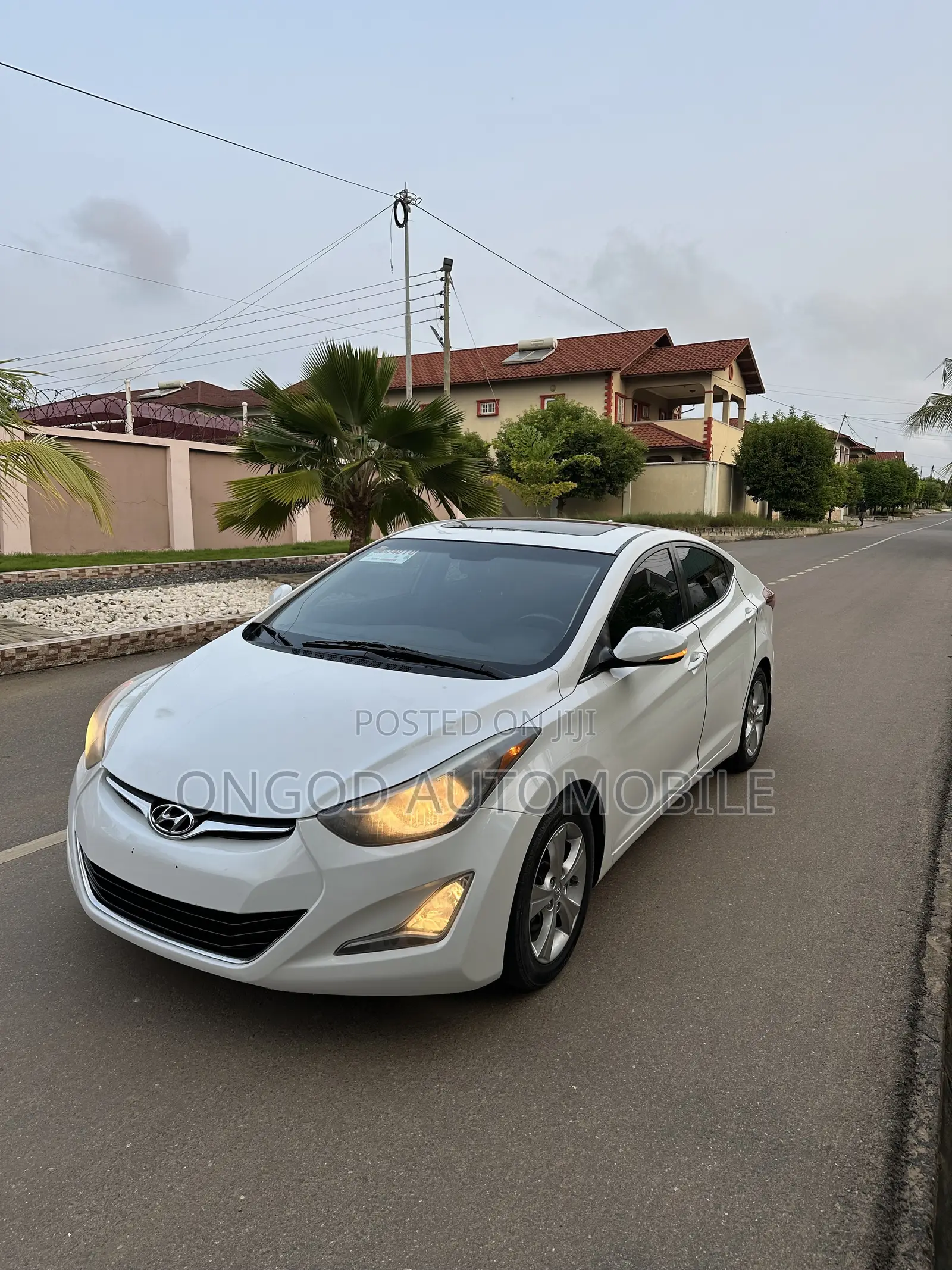 Hyundai Elantra 2016 White