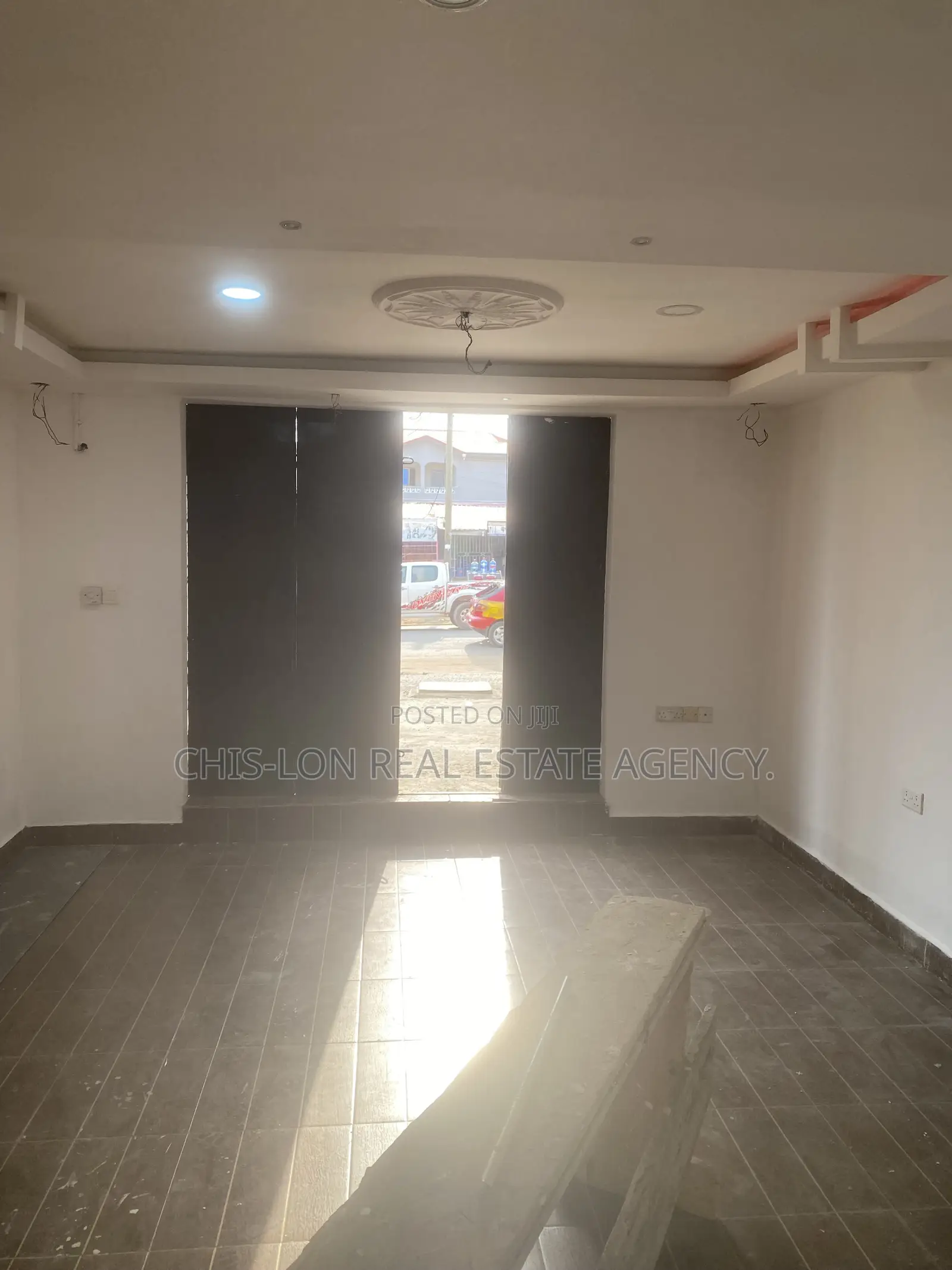 Shop for Rent