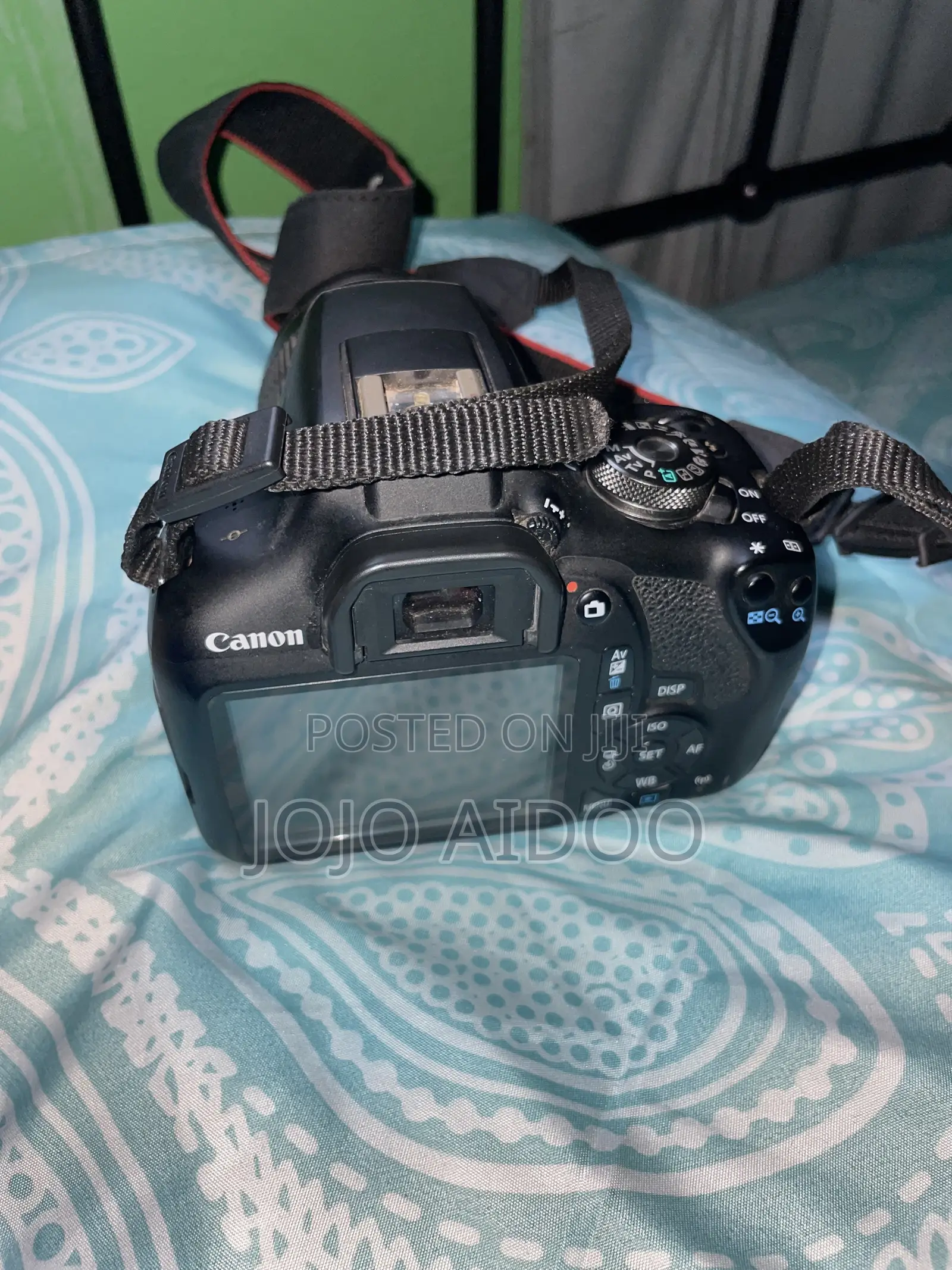 Canon EOS Rebel T7