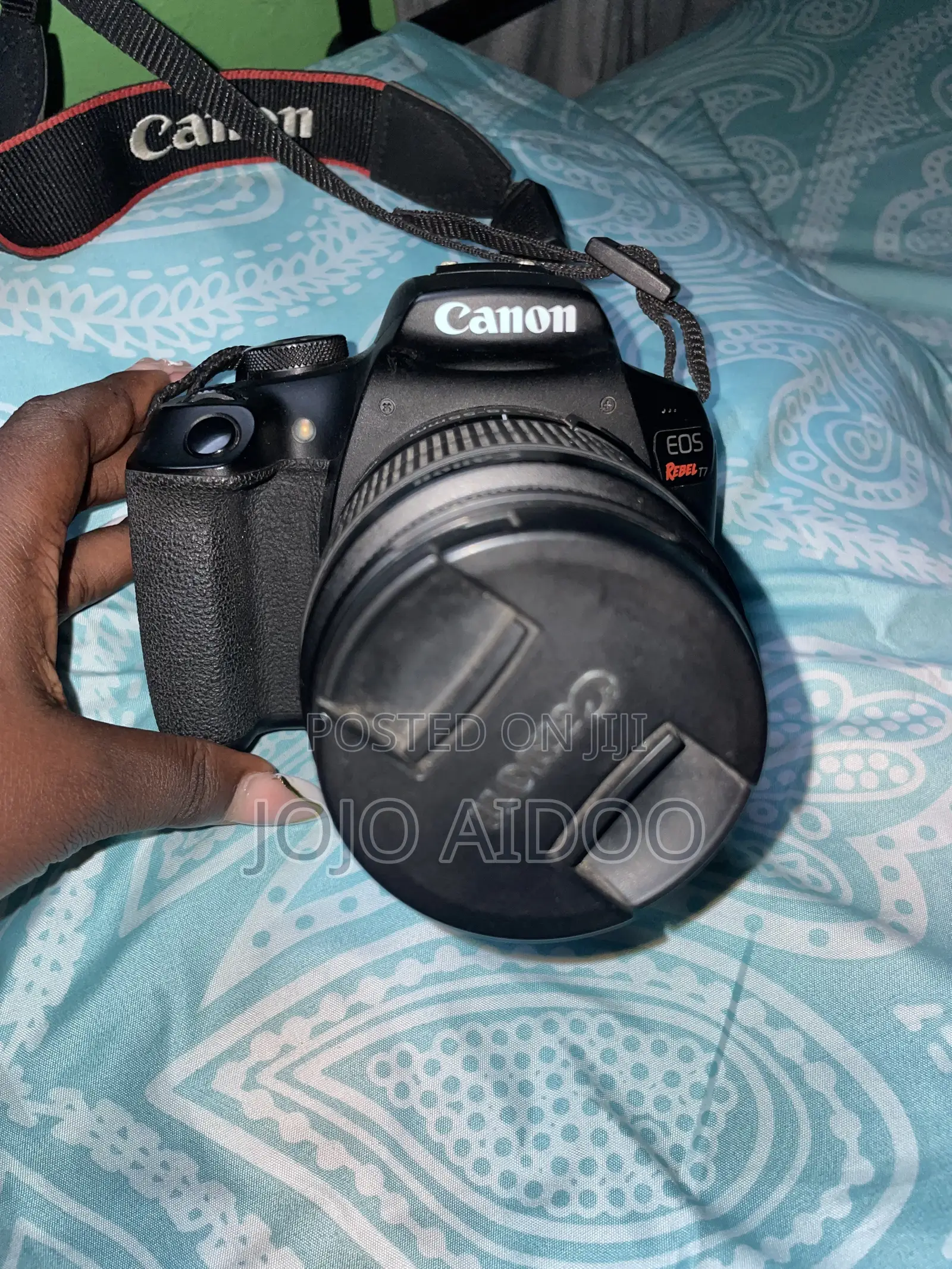 Canon EOS Rebel T7