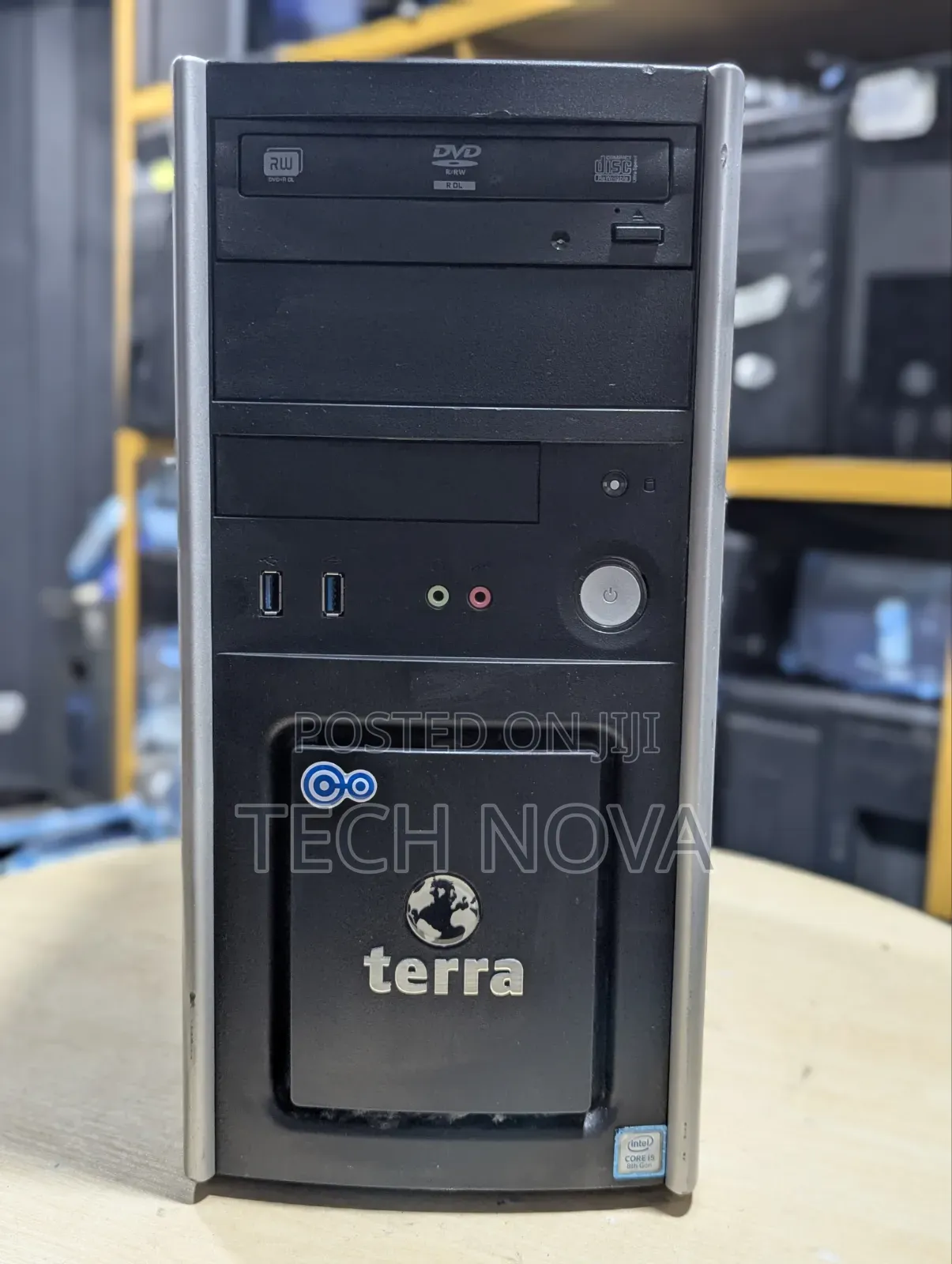 Desktop Computer 8GB Intel Core i5 SSD 256GB