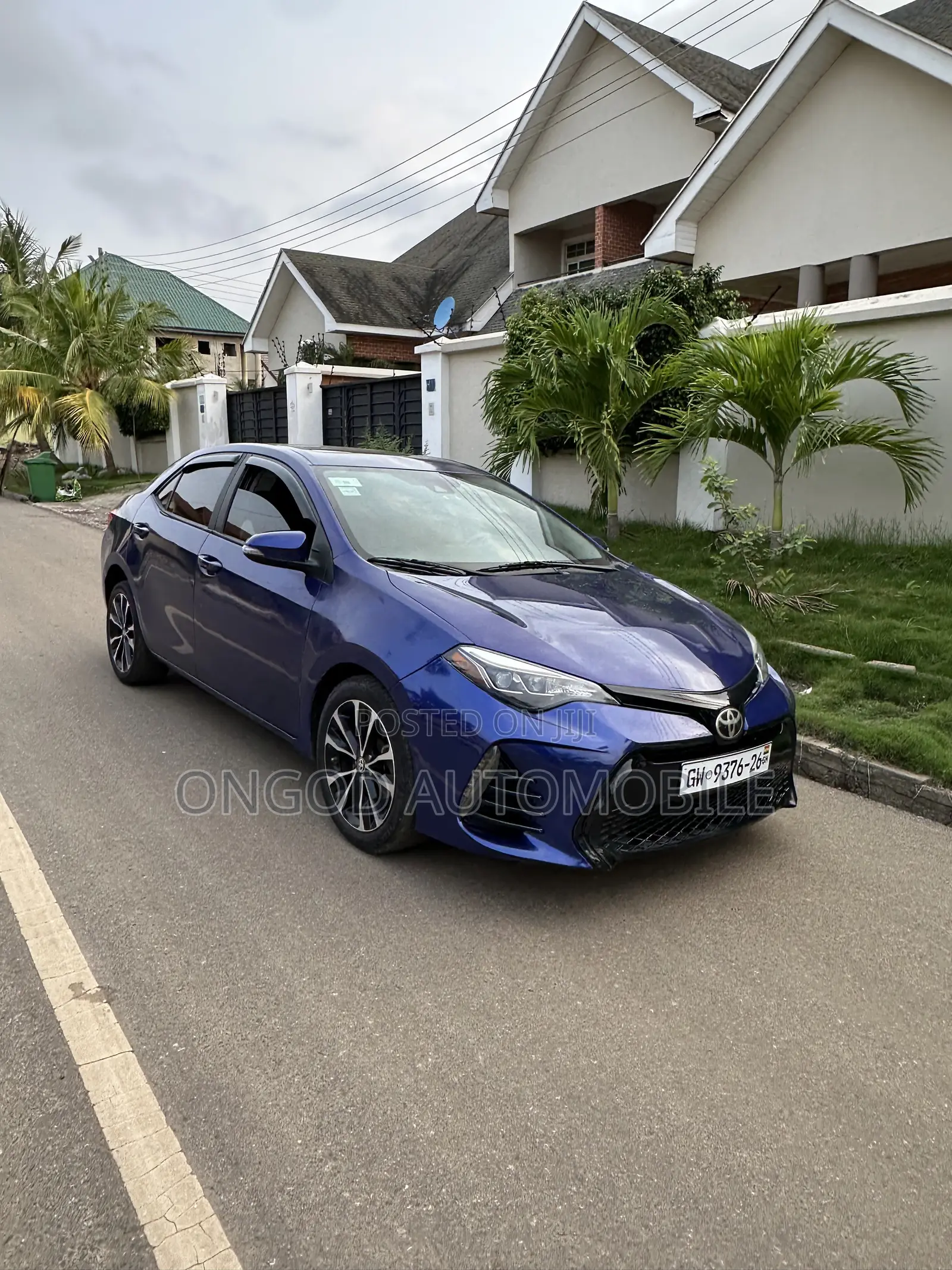 Toyota Corolla 2018 Blue