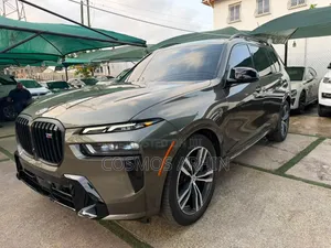 New BMW X7 2024 Gray