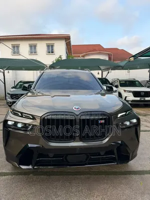 New BMW X7 2024 Gray