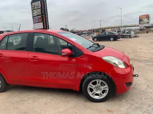 Toyota Vitz 2010 Red
