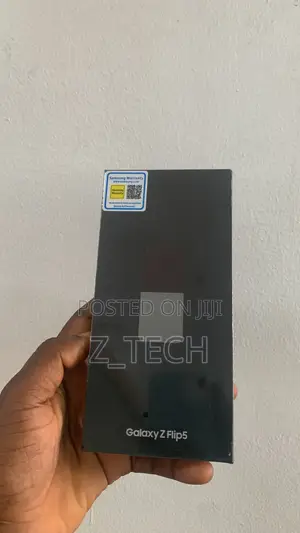 New Samsung Galaxy Z Flip 5 256 GB Black
