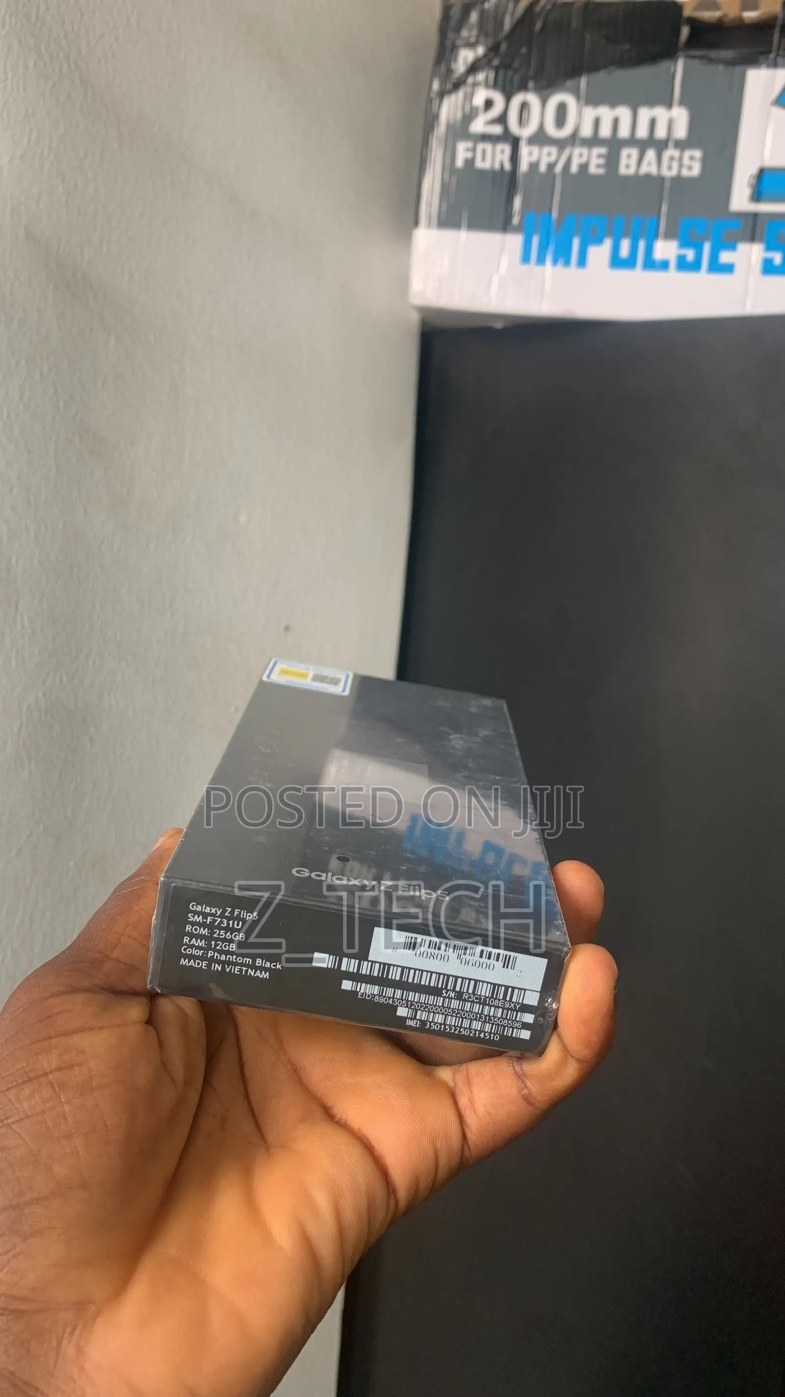 New Samsung Galaxy Z Flip 5 256 GB Black