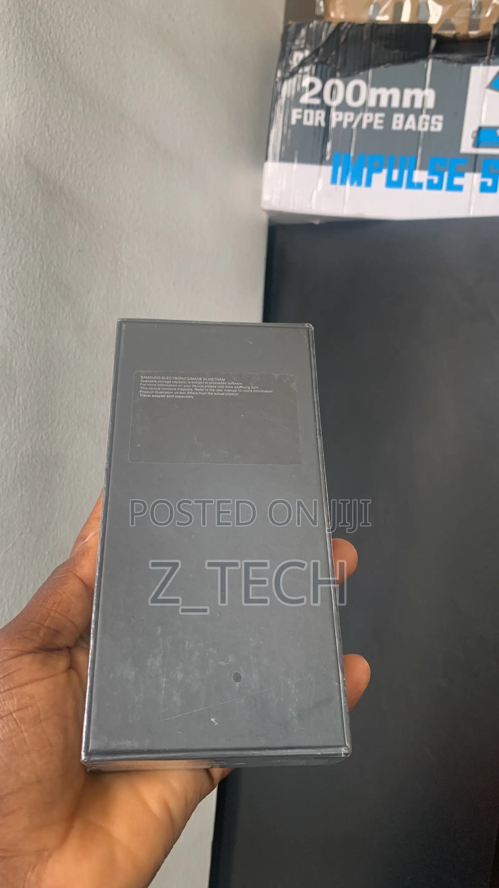 New Samsung Galaxy Z Flip 5 256 GB Black