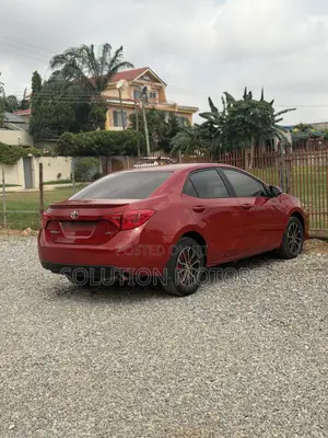 Toyota Corolla SE (1.8L 4cyl 2A) 2018 Red
