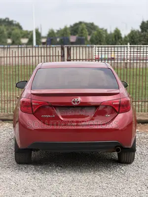 Toyota Corolla SE (1.8L 4cyl 2A) 2018 Red