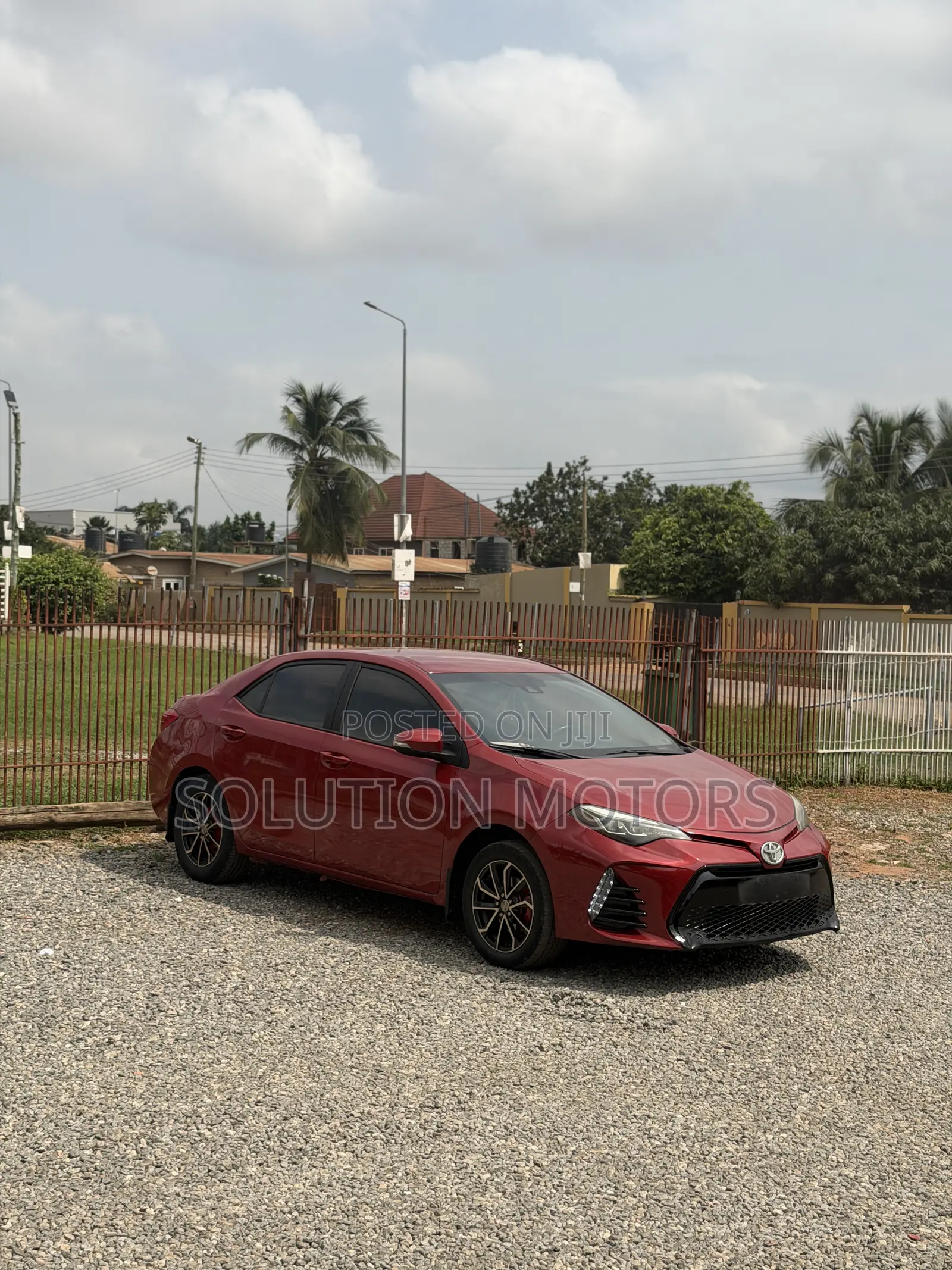 Toyota Corolla SE (1.8L 4cyl 2A) 2018 Red