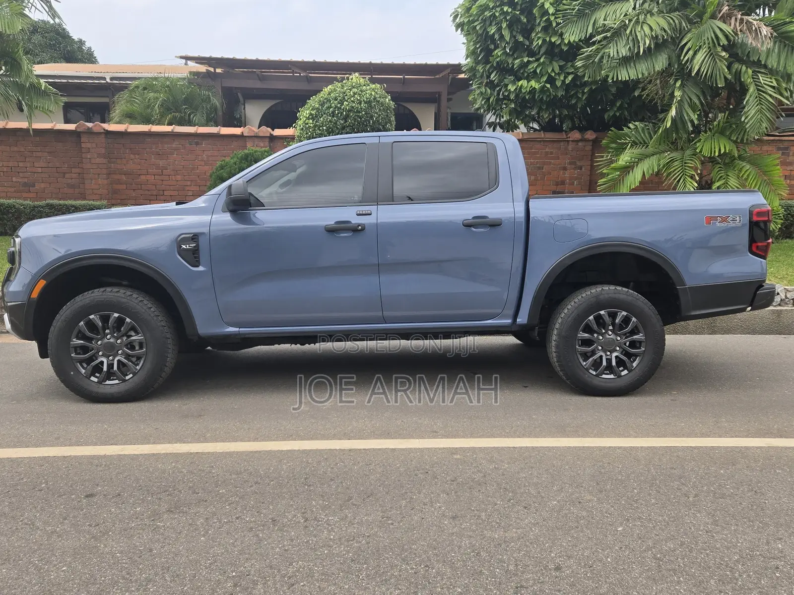 Ford Ranger XLT 4WD SuperCrew 5' Box 2025 Gray