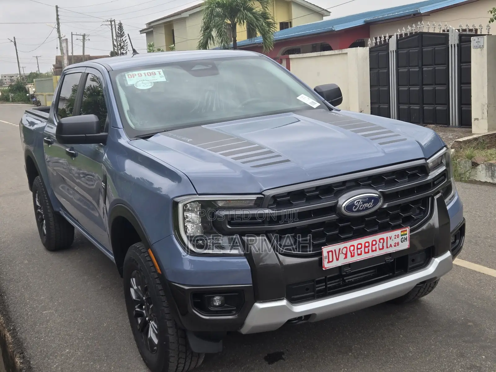 Ford Ranger XLT 4WD SuperCrew 5' Box 2025 Gray