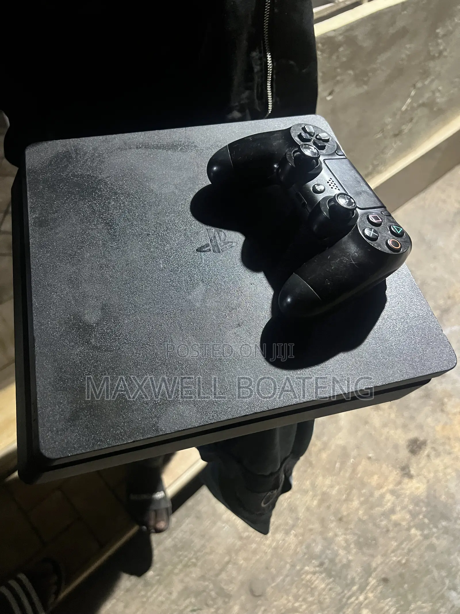 PlayStation 4 Slim