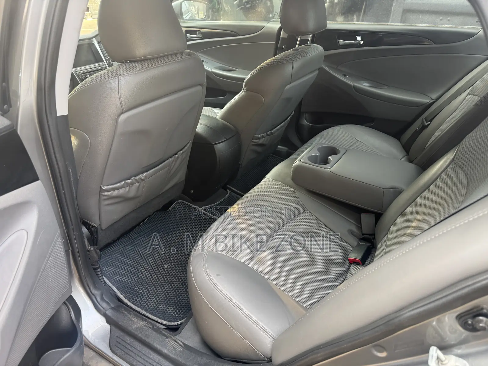 Hyundai Sonata GLS 4dr Sedan (2.4L 4cyl 6A) 2014 Silver