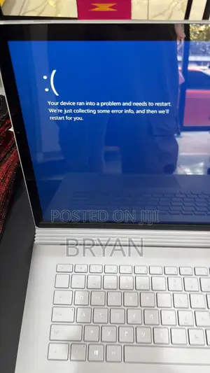 Laptop Microsoft Surface Book 2 16GB Intel Core i7 SSD 256GB