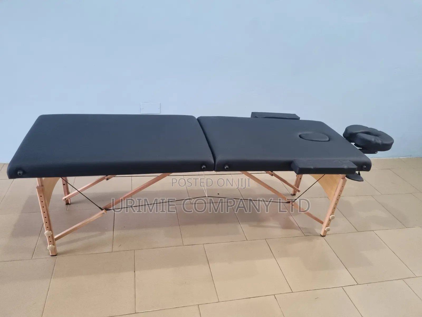 Foldable Massage/Make Up Bed