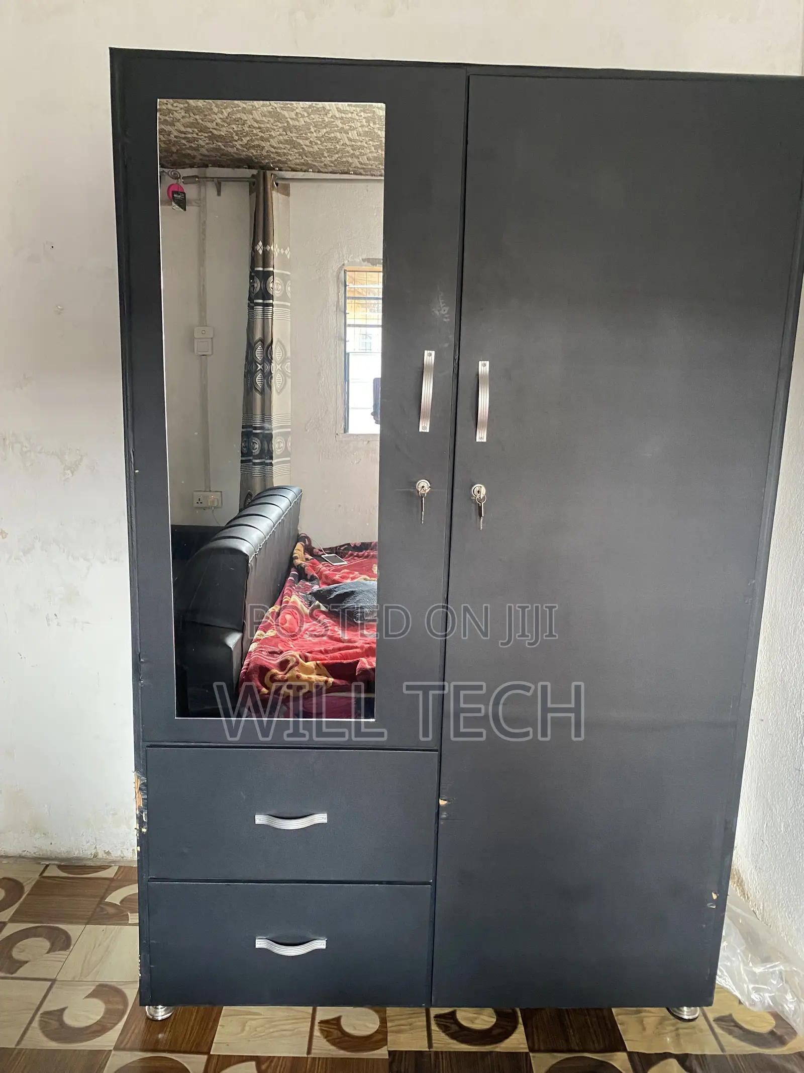 Modern 2-Door Wardrobe