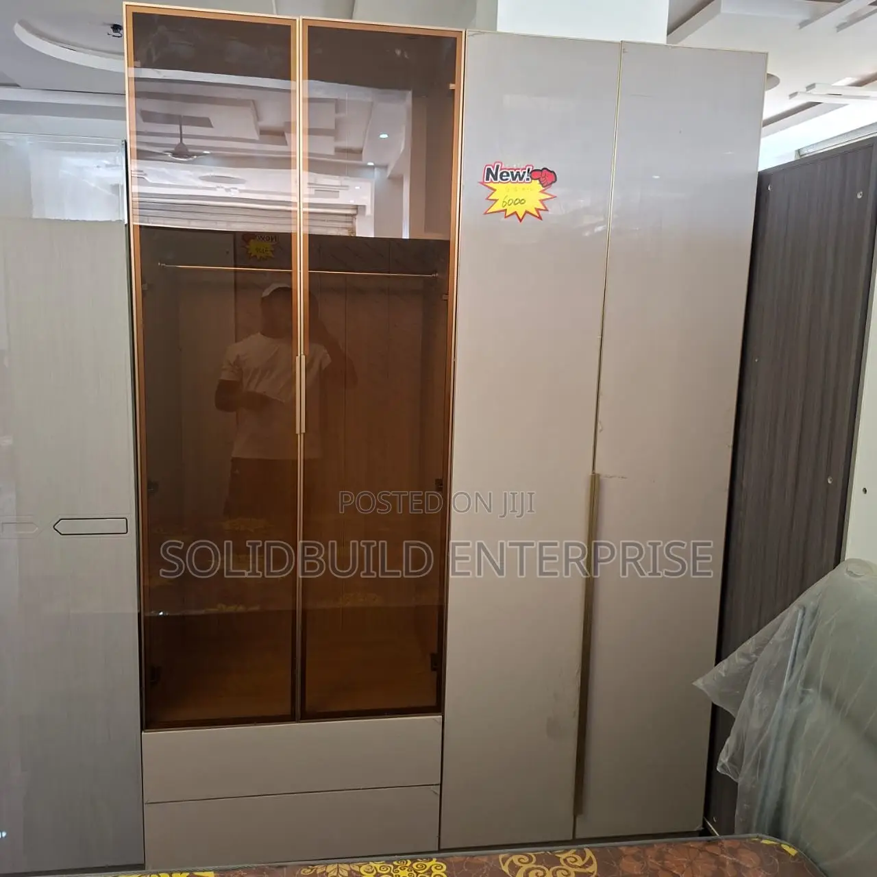 Clothes Wardrobe