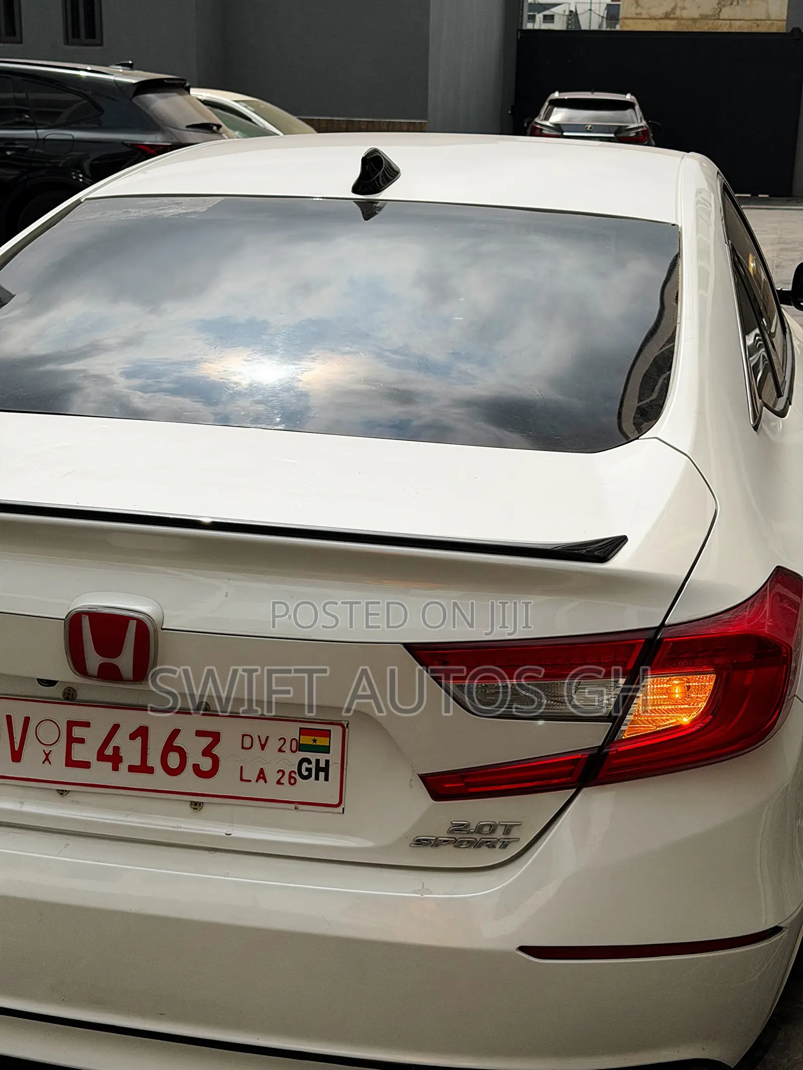 Honda Accord Sport 2.0T 2022 White