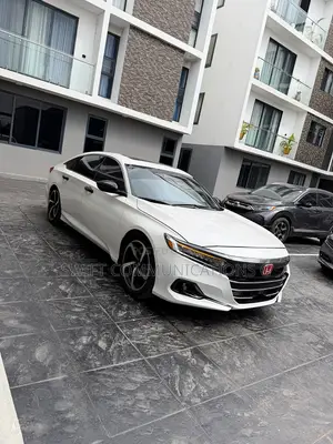 Honda Accord Sport 2.0T 2022 White