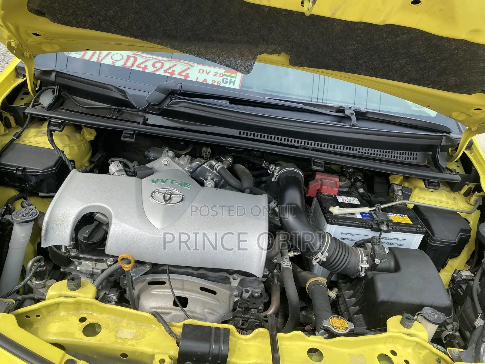 Toyota Vitz 1.3 AWD 5dr 2015 Yellow