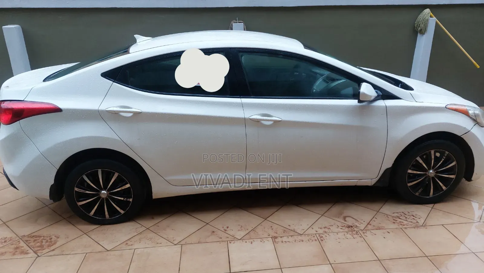 Hyundai Elantra 2013 White