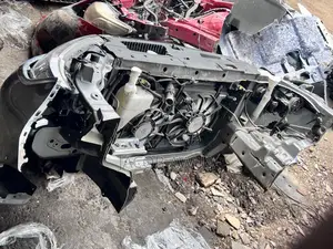 2016-2018 Mitsubishi Outlander Front Cut Complete Available