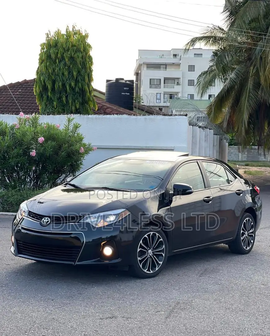 Toyota Corolla 2016 Black