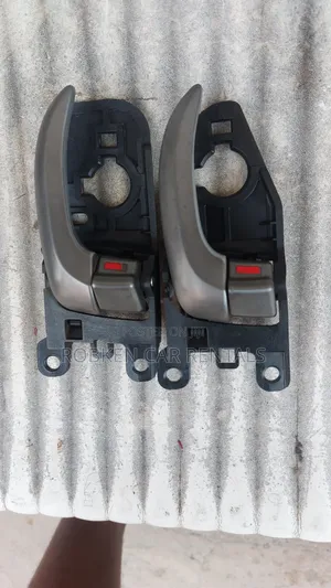 Elantra Inside Door Handles