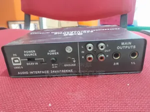Behringer Q24 Sound Card