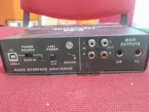 Behringer Q24 Sound Card