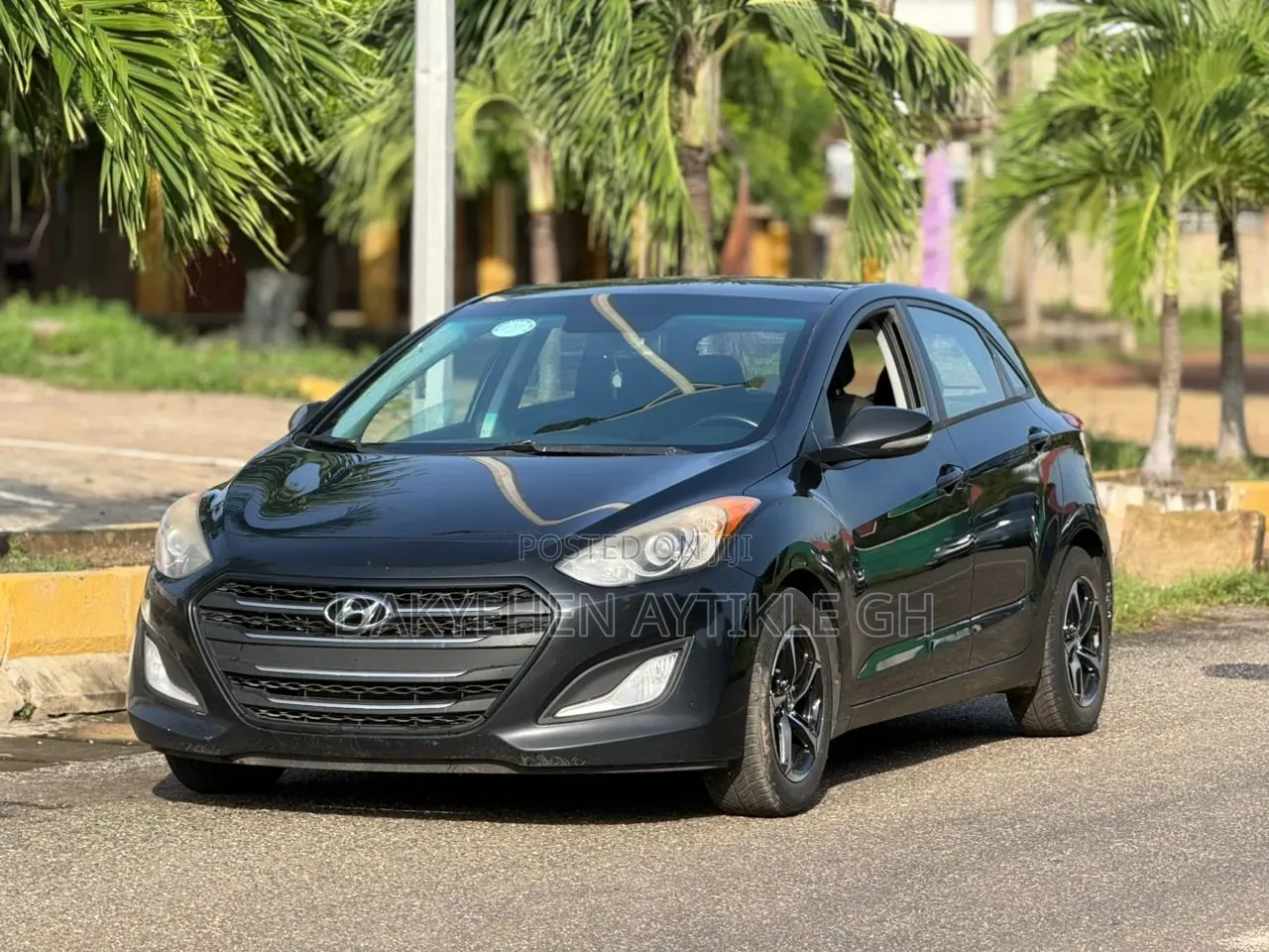 Hyundai Elantra Sport Sedan FWD (2.0L 4cyl 6A) 2016 Black