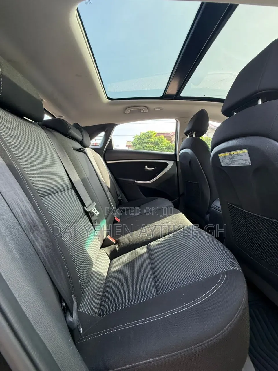 Hyundai Elantra Sport Sedan FWD (2.0L 4cyl 6A) 2016 Black