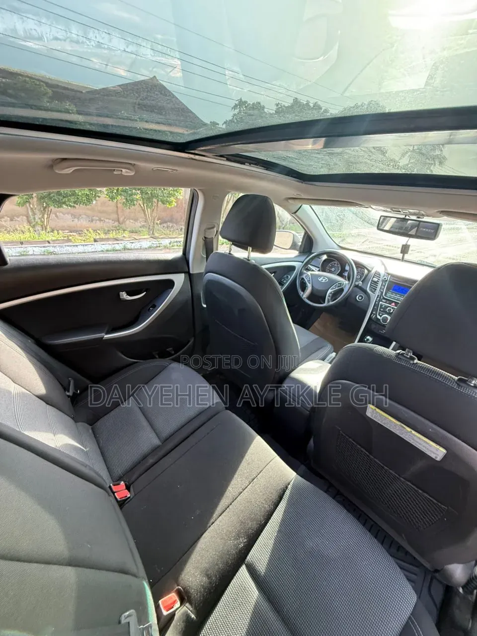 Hyundai Elantra Sport Sedan FWD (2.0L 4cyl 6A) 2016 Black