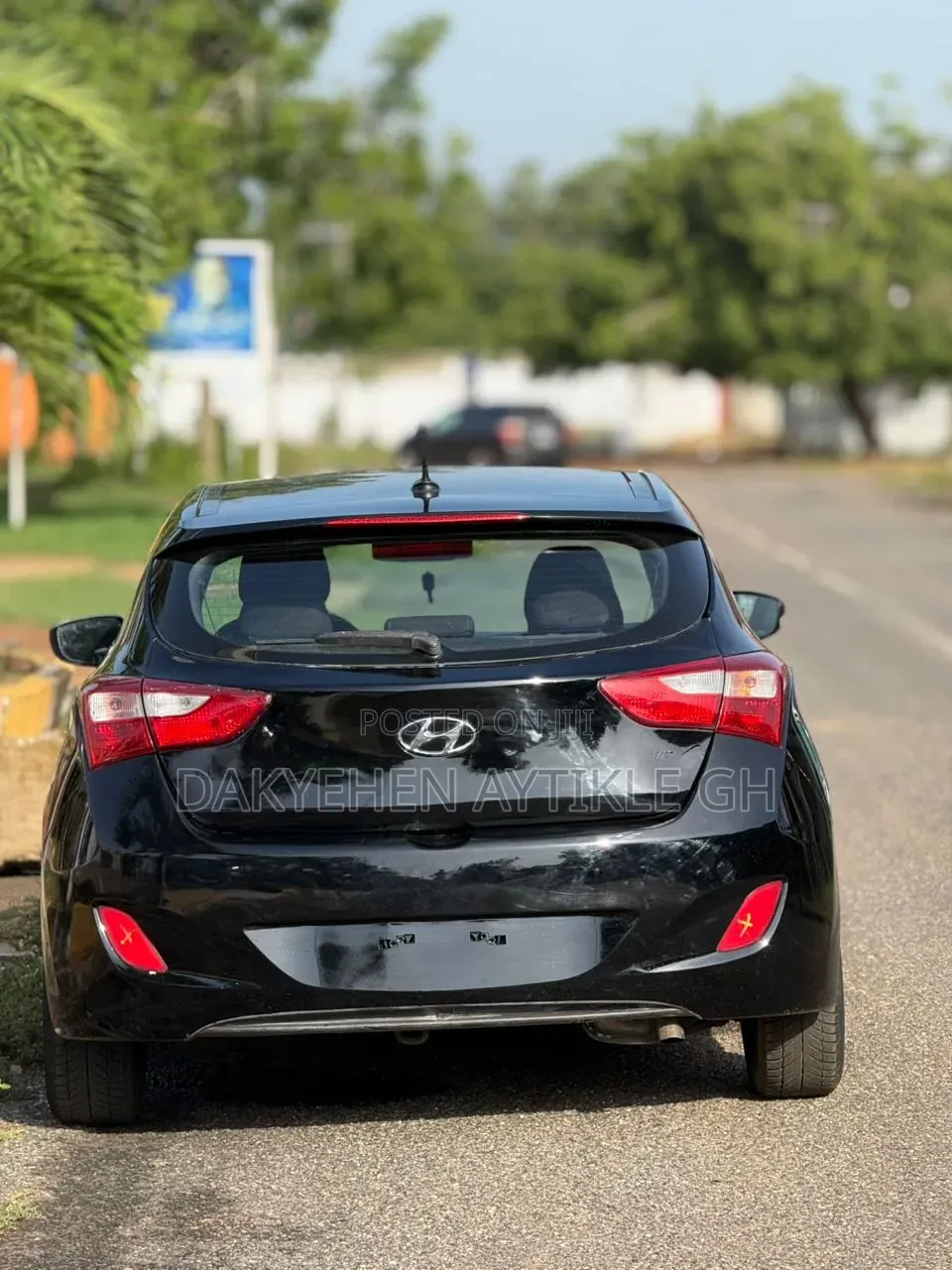 Hyundai Elantra Sport Sedan FWD (2.0L 4cyl 6A) 2016 Black