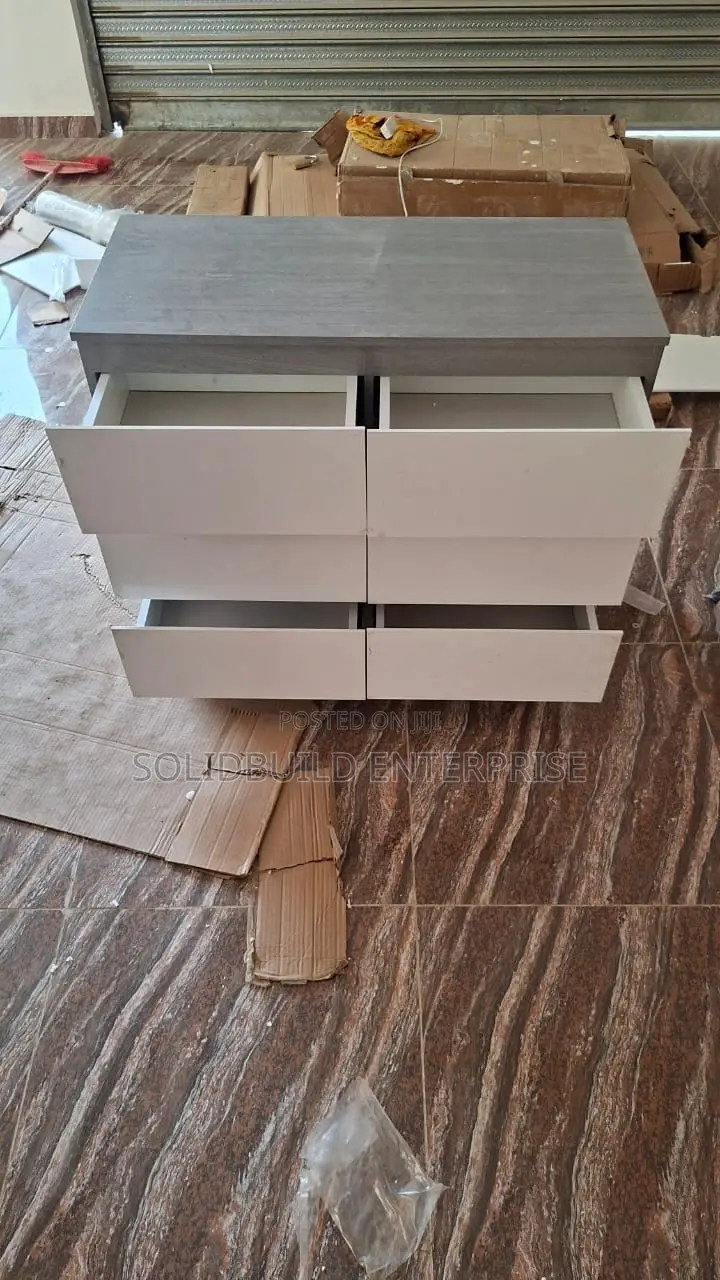 Drawer Cabinet