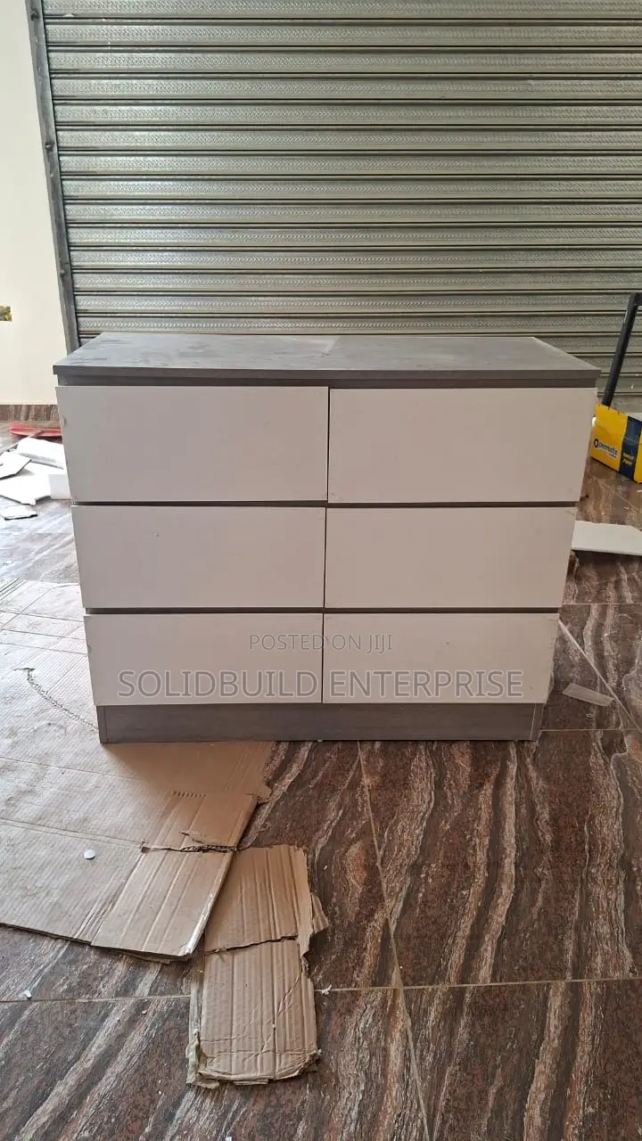 Drawer Cabinet