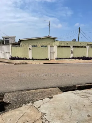 3bdrm House in Dansoman for sale
