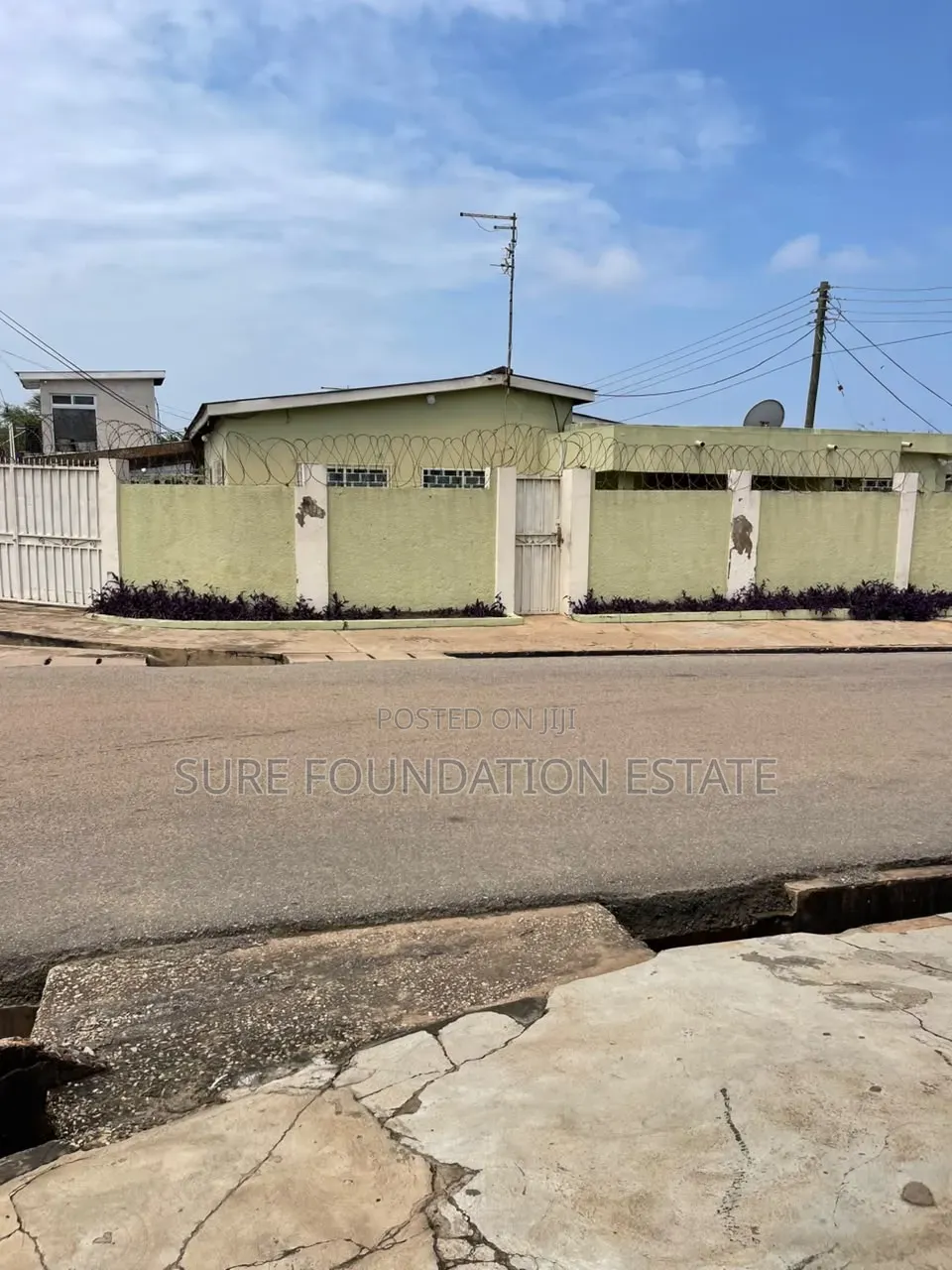 3bdrm House in Dansoman for sale