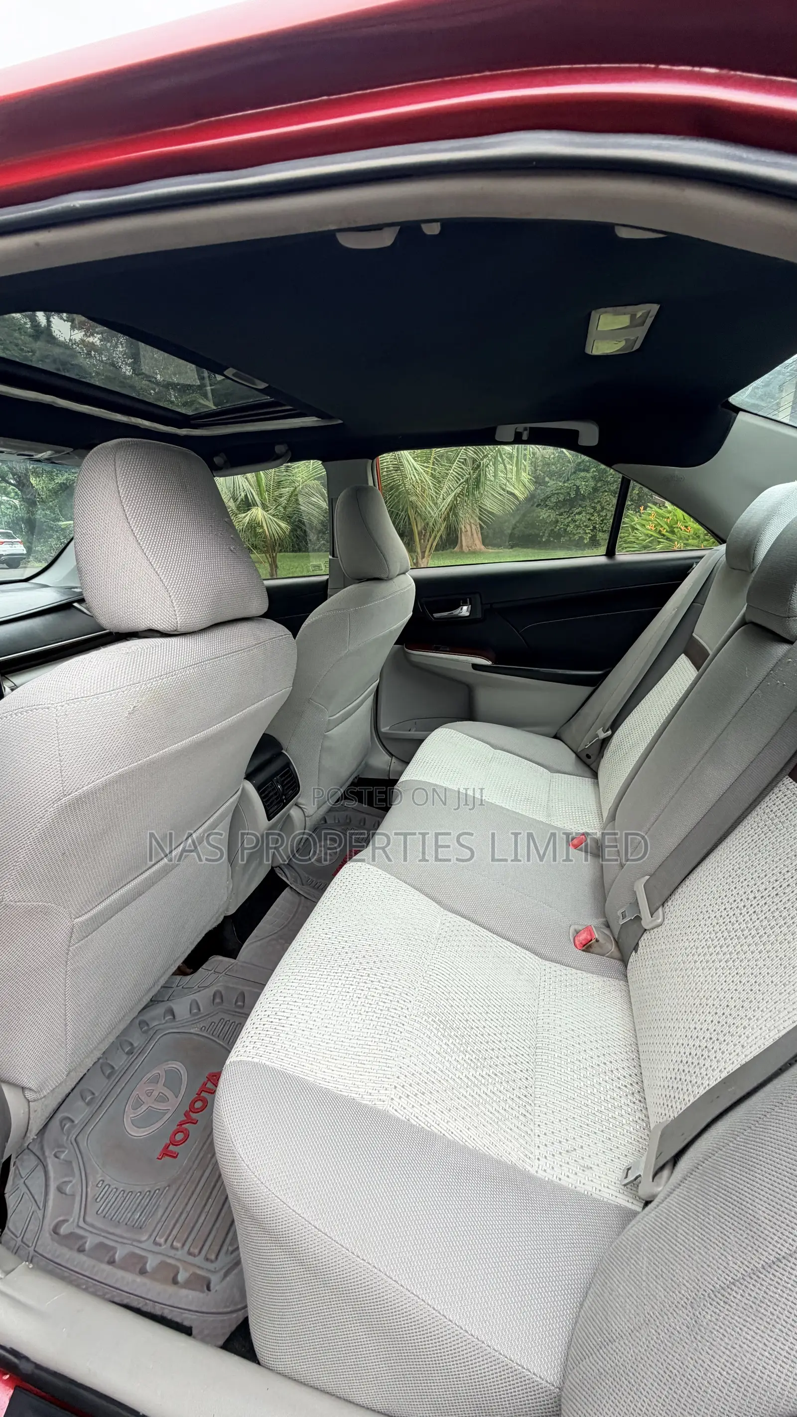 Toyota Camry XLE 4dr Sedan (2.5L 4cyl 6A) 2014 Red