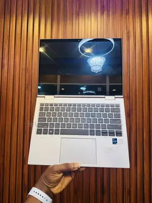 Laptop HP EliteBook x360 1040 G9 16GB Intel Core i7 SSD 512GB