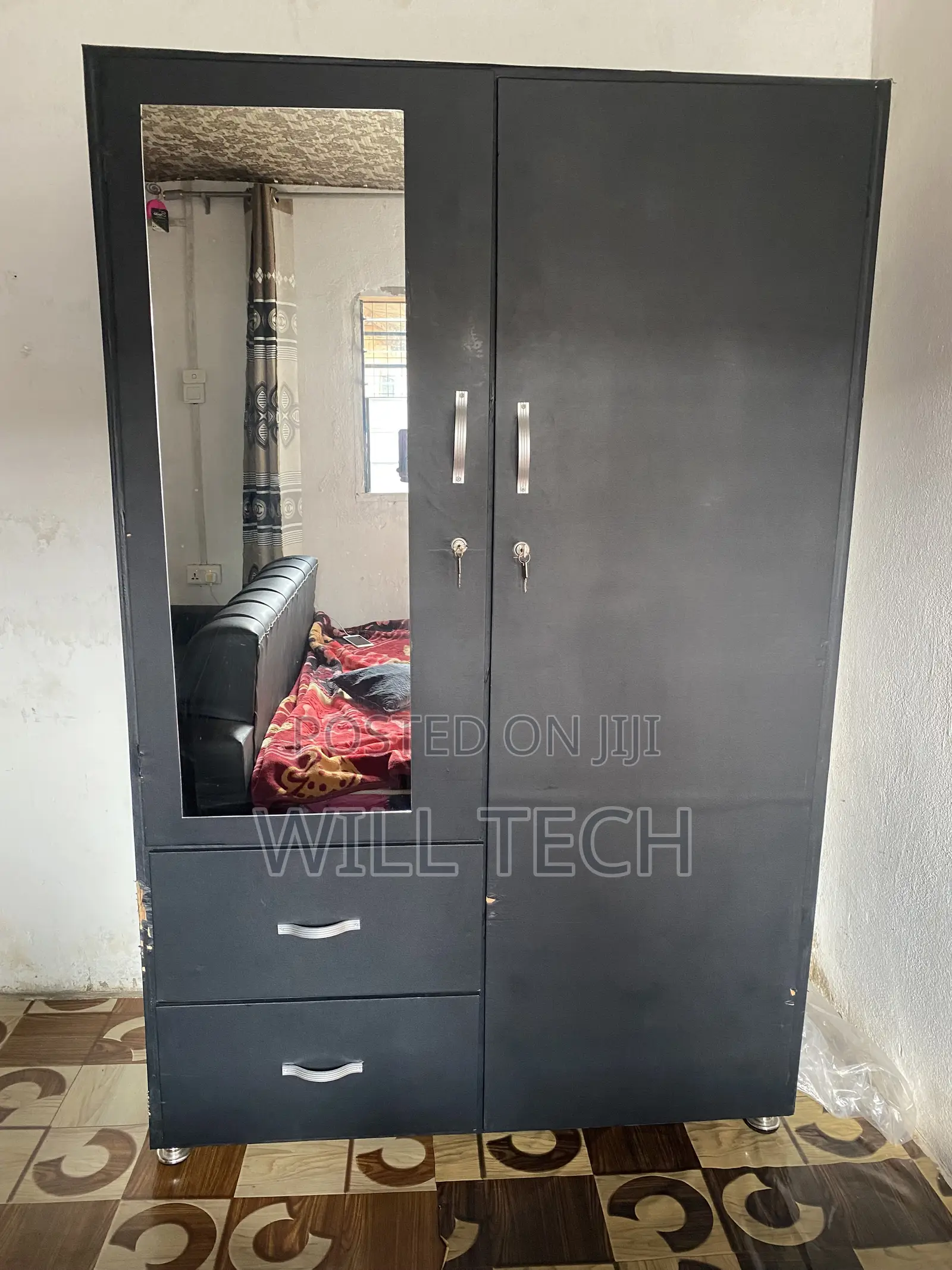 Modern 2-Door Wardrobe