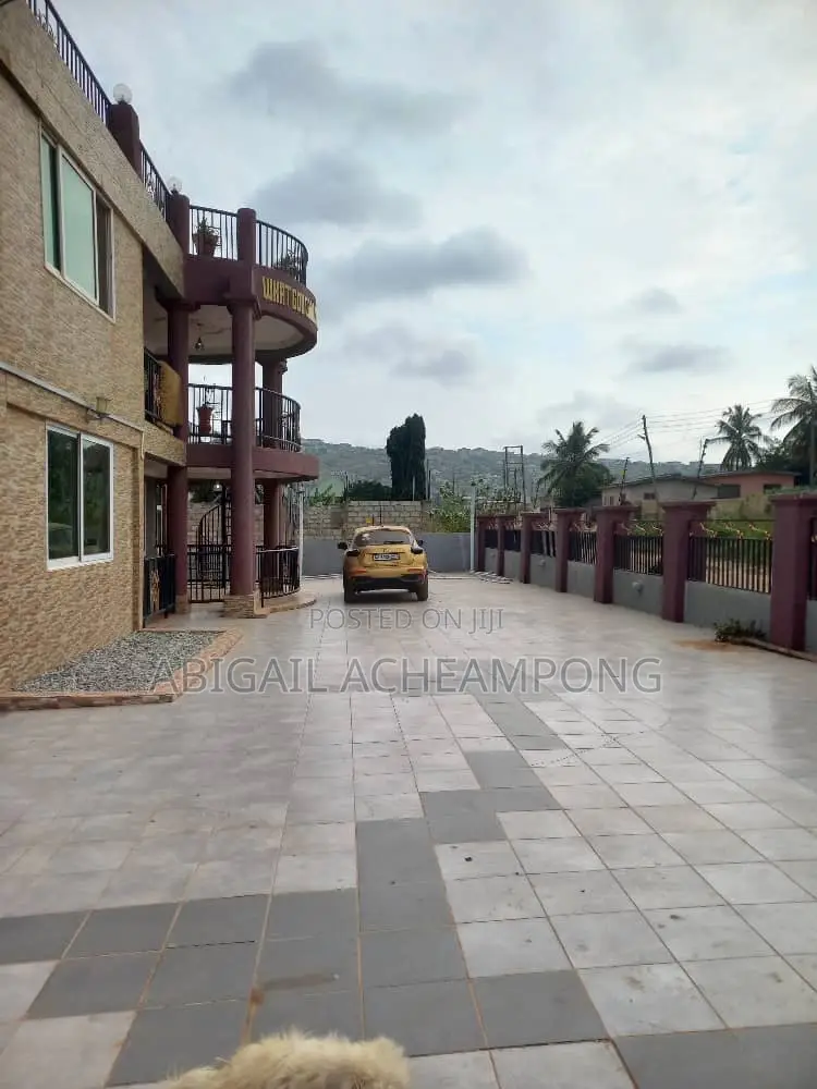 Furnished 3bdrm Apartment in Mitch Rentals, Toll Booth for rent